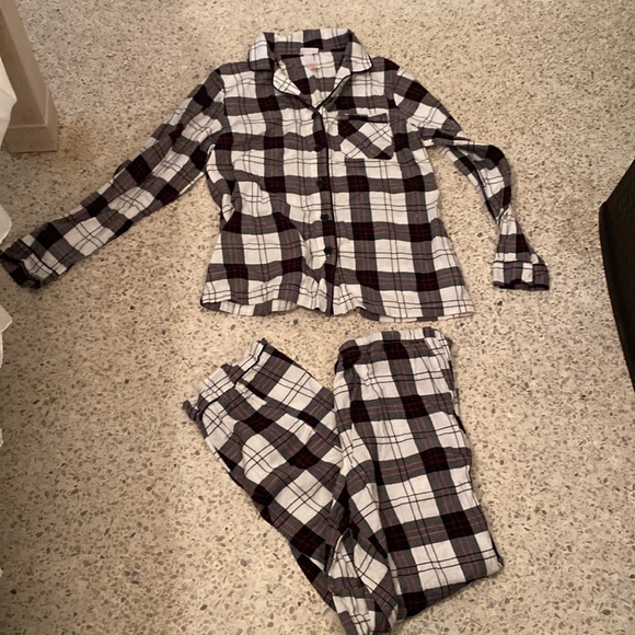 Target Other - TARGET WONDERSHOP WHITE PLAID PAJAMA Small Holiday Family